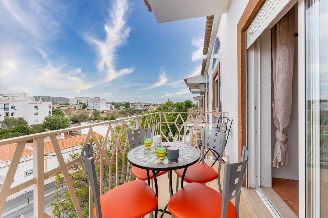 Peaceful 1 Bdr Apartment W/ Balcony By Lovelystay Almancil Exterior foto